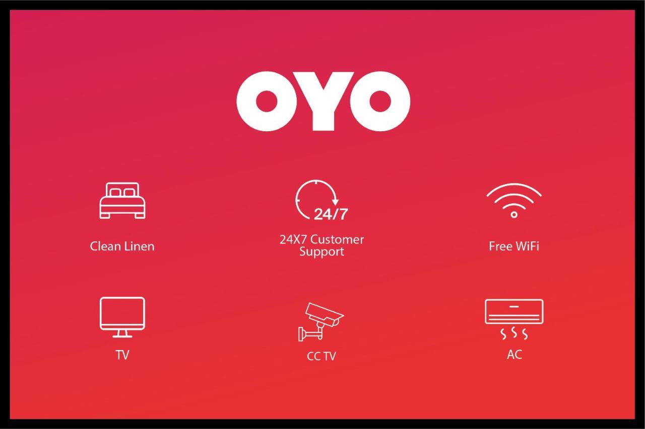 Oyo 15741 Z Inn Phursungi Eksteriør billede