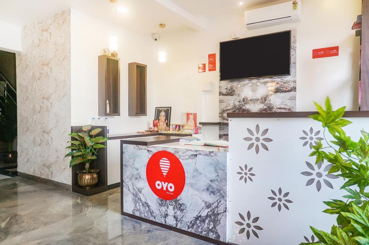 Oyo 15741 Z Inn Phursungi Eksteriør billede
